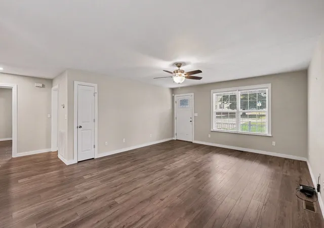 Photo 3 of Single family home for sale at 58 Duck Hawk Dr, Mc Minnville, TN 37110 | MLS# 3520608 | Listing updated on 2026-09-30