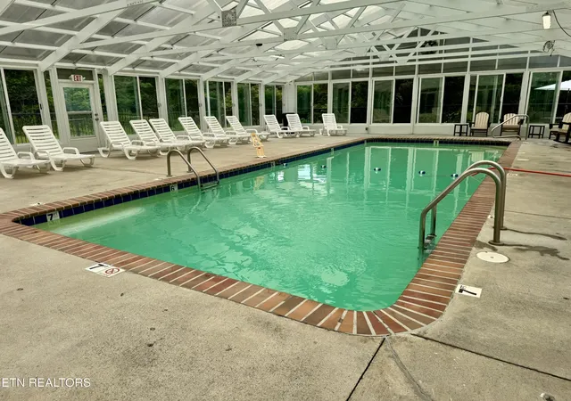 2nd image of 124 Plz, Pigeon Forge, TN 37863