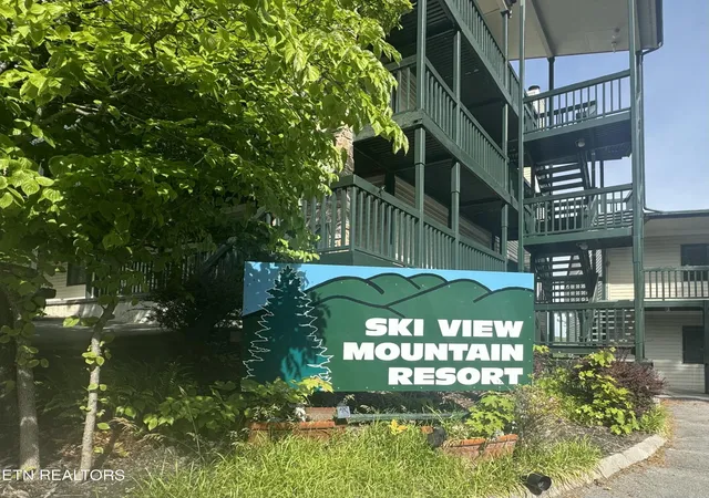 2nd image of 1102 Ski View Dr #UNIT 306, Gatlinburg, TN 37738 | MLS# 3516895
