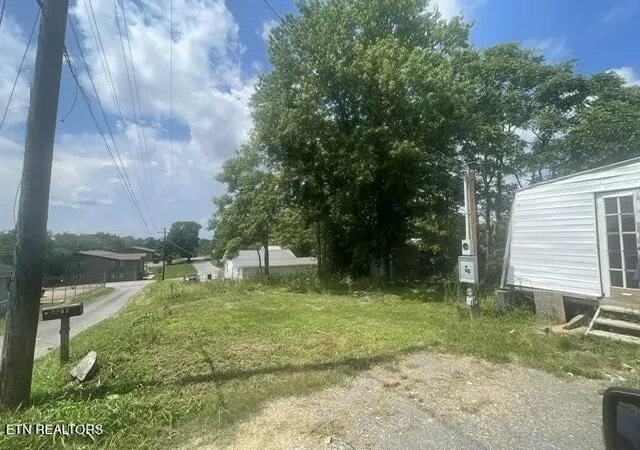 3rd image of 1403 2nd St, Cleveland, TN 37311 | MLS# 3516665