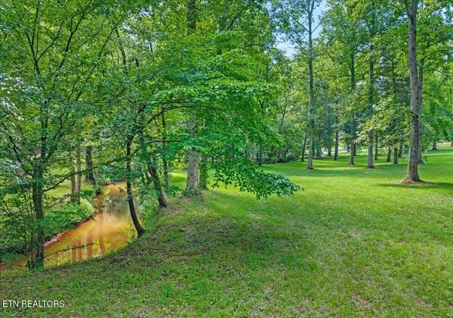 2nd image of 250 Brunner Rd, Sweetwater, TN 37874 | MLS# 3516668