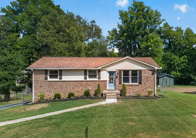 Photo 3 of Single family home for sale at 4845 Shasta Dr, Old Hickory, TN 37138 | MLS# 3529397 | Listing updated on 2026-09-18