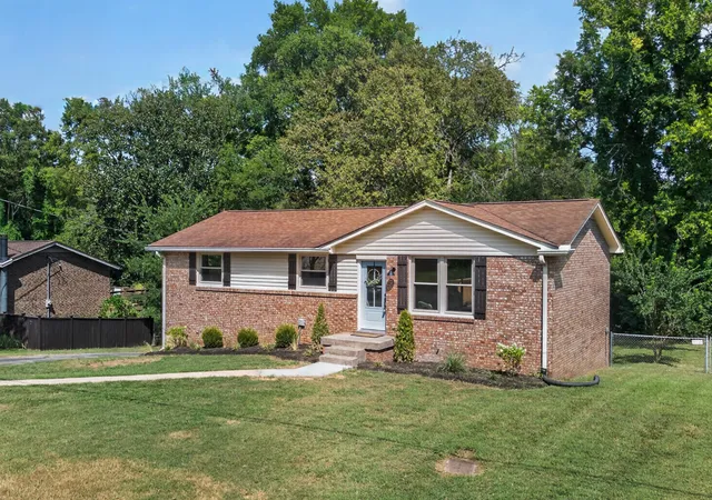 Photo 3 of Single family home for sale at 4845 Shasta Dr, Old Hickory, TN 37138 | MLS# 3529397 | Listing updated on 2026-09-18