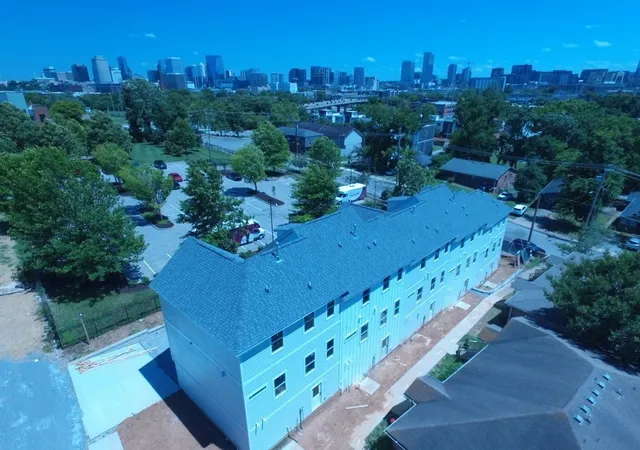 Photo 2 of Townhouse for sale at 1812 Hermosa St, Nashville, TN 37208 | MLS# 3516460 | Listing updated on 2026-09-18