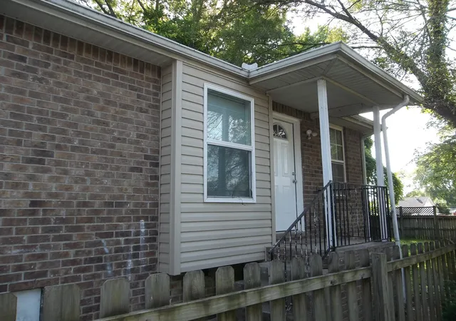 Photo 2 of Multi family home for sale at 215 Ensley Ave, Old Hickory, TN 37138 | MLS# 3516468 | Listing updated on 2026-08-22