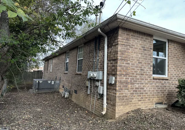 Photo 3 of Multi family home for sale at 215 Ensley Ave, Old Hickory, TN 37138 | MLS# 3516468 | Listing updated on 2026-08-22