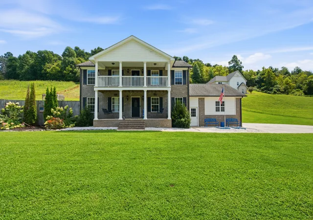 Photo 1 of Single family home for sale at 4736 Gossburg Rd, Beechgrove, TN 37018 | MLS# 3516512 | Listing updated on 2026-10-02