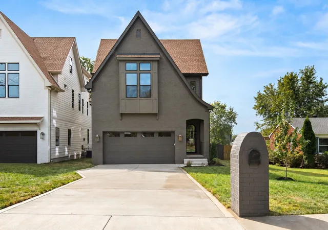 Single family home for sale at 615 Rosebank Ave, Nashville, TN 37206 | MLS# 3519048