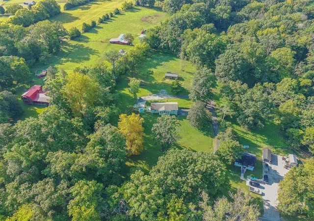 4th image of 637 Mount Olivet Rd, Columbia, TN 38401 | MLS# 3521026