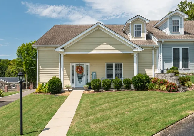 1st image of 226 James Longstreet Blvd, Fayetteville, TN 37334 | MLS# 3520690