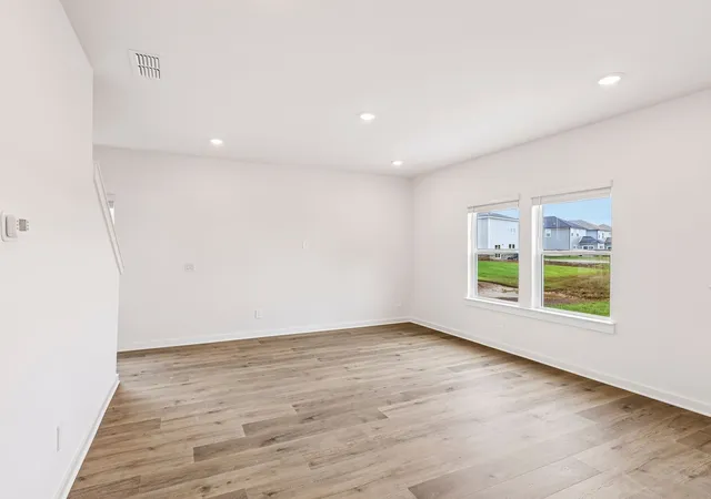 Photo 3 of Sale Pending at 1615 Garnet Way, Murfreesboro, TN 37127 | MLS# 3527890 | Listing updated on 2026-09-21