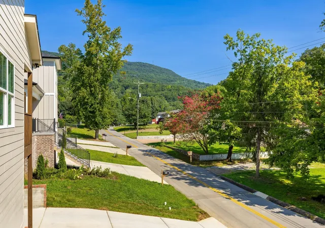 3rd image of 329 Isbill Road, Chattanooga, TN 37419 | MLS# 3519255