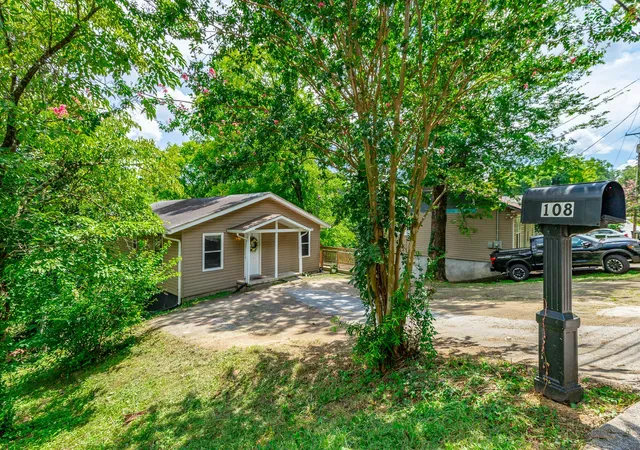 2nd image of 108 S Seminole Dr, Chattanooga, TN 37411 | MLS# 3516567