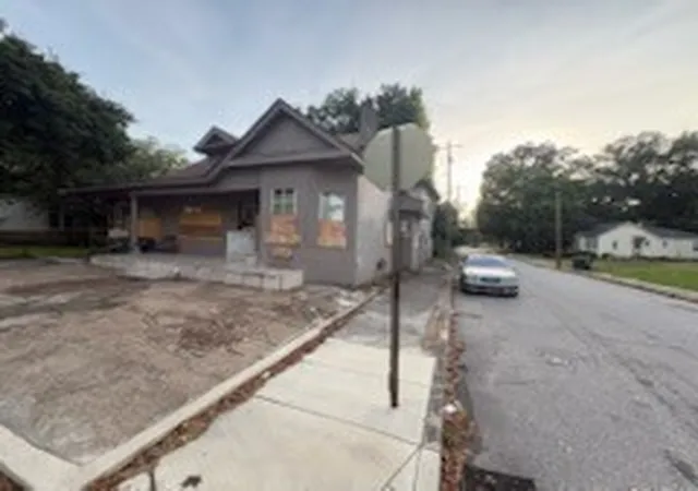 1st image of 921 E Parkway S, Memphis, TN 38104 | MLS# 3516582