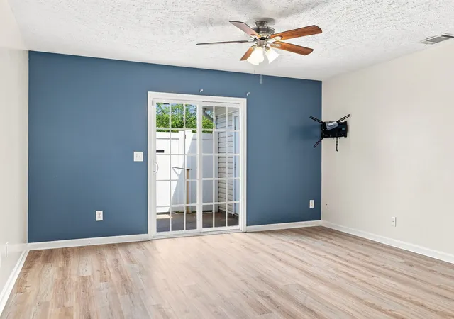 Photo 4 of Townhouse for sale at 1515 Sprucedale Dr, Antioch, TN 37013 | MLS# 3525804 | Listing updated on 2026-09-29