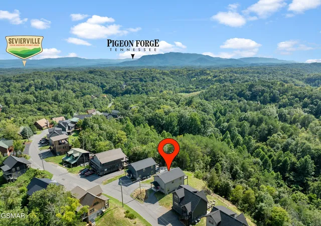 Photo 3 of Single family home for sale at 2107 Eagle Feather Dr, Sevierville, TN 37876 | MLS# 3544636 | Listing updated on 2026-10-22