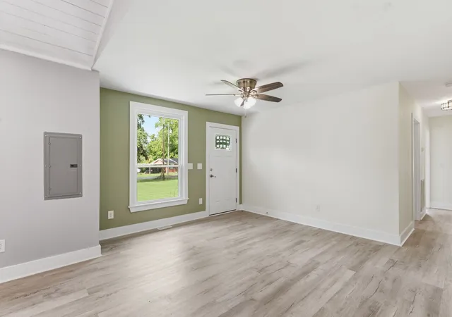 Photo 4 of Single family home for sale at 1005 Bettie Dr, Old Hickory, TN 37138 | MLS# 3520718 | Listing updated on 2026-09-03