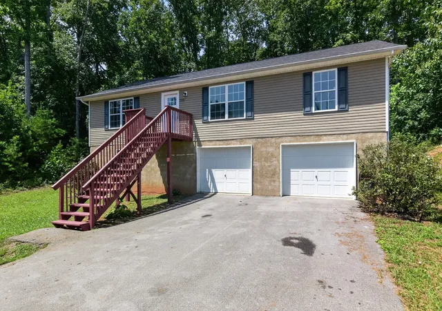 3rd image of 788 Catherine Crisp Way, Kodak, TN 37764 | MLS# 3518393