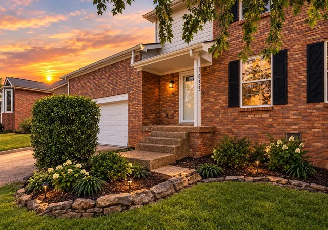 Photo 3 of Townhouse for sale at 1622 Vineland Dr, Brentwood, TN 37027 | MLS# 3525890 | Listing updated on 2026-10-05