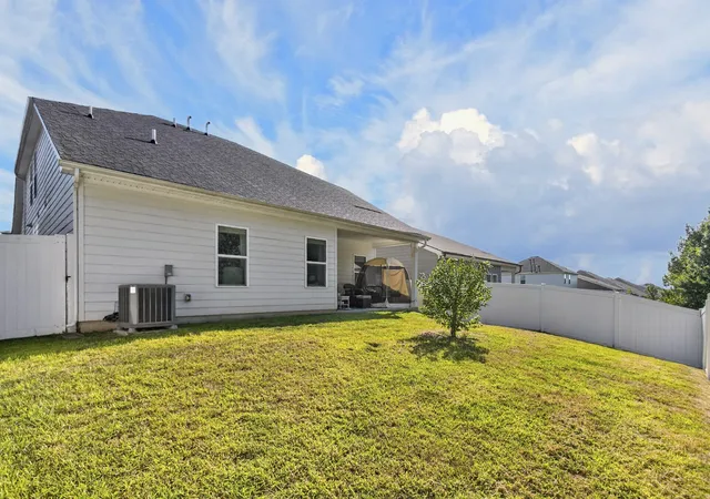 Photo 32 of Single family home for sale at 1072 Holland Ridge Way, Lebanon, TN 37090 | MLS# 3519244 | Listing updated on 2026-09-01