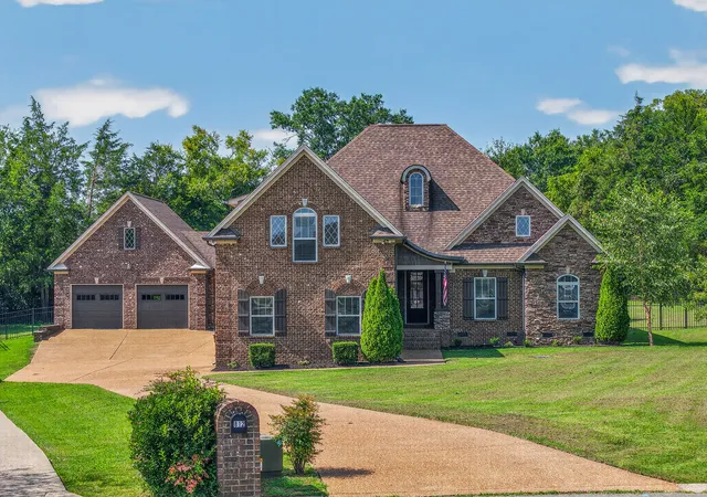 1st image of 812 Guinevere Pt, Mount Juliet, TN 37122 | MLS# 3519025