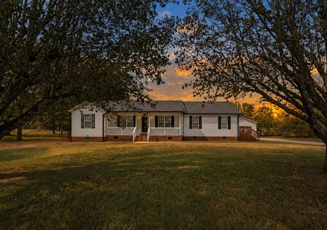 1st image of 120 Whiteside Ln, Shelbyville, TN 37160 | MLS# 3518960
