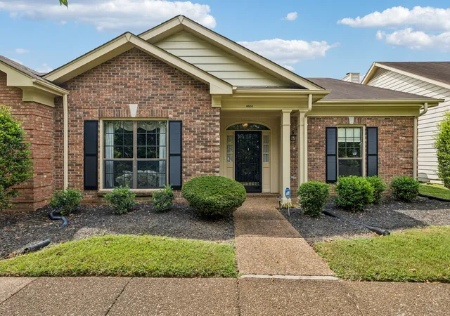1st image of 8505 Sawyer Brown Rd, Nashville, TN 37221 | MLS# 3519090