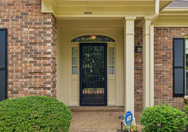Photo 4 of Condo for sale at 8505 Sawyer Brown Rd, Nashville, TN 37221 | MLS# 3519090 | Listing updated on 2026-09-21