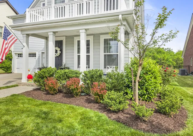 Photo 3 of Single family home for sale at 616 Lingering Way, Hendersonville, TN 37075 | MLS# 3518997 | Listing updated on 2026-08-28