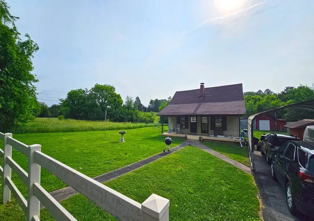 Photo 2 of Single family home for sale at 4629 SE Tater Peeler Rd, Lebanon, TN 37090 | MLS# 3519042 | Listing updated on 2026-10-08