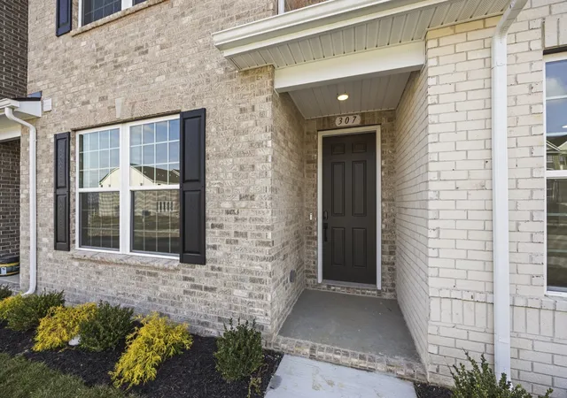 Photo 3 of Sale Pending at 313 Lynwood Sta Blvd, Mount Juliet, TN 37122 | MLS# 3518761 | Listing updated on 2026-08-28