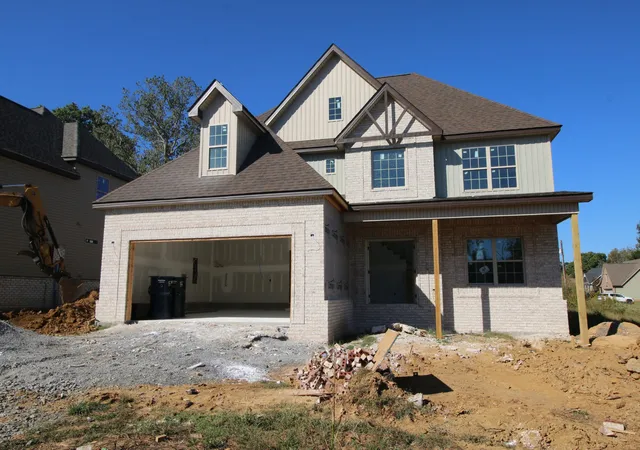 Photo 2 of Single family home for sale at 64 Sycamore Hill, Clarksville, TN 37042 | MLS# 3526717 | Listing updated on 2026-10-07