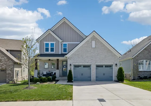 Photo 2 of Single family home for sale at 130 Newbury Dr, White House, TN 37188 | MLS# 3529062 | Listing updated on 2026-09-29