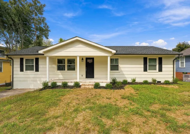 Single family home for sale at 1883 Harle Ave NW, Cleveland, TN 37311 | MLS# 3518782