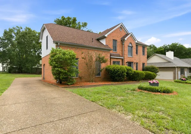 Photo 4 of Single family home for sale at 7220 River Bnd Rd, Nashville, TN 37221 | MLS# 3518814 | Listing updated on 2026-09-06
