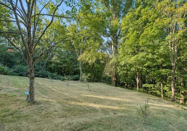 Photo 2 of Manufactured home for sale at 4365 Pulaski Hwy, Culleoka, TN 38451 | MLS# 3518845 | Listing updated on 2026-09-25