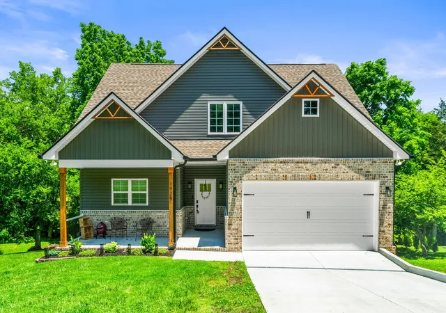 Photo 1 of Single family home for sale at 1925 Normerle Dr, Goodlettsville, TN 37072 | MLS# 3531060 | Listing updated on 2026-09-06