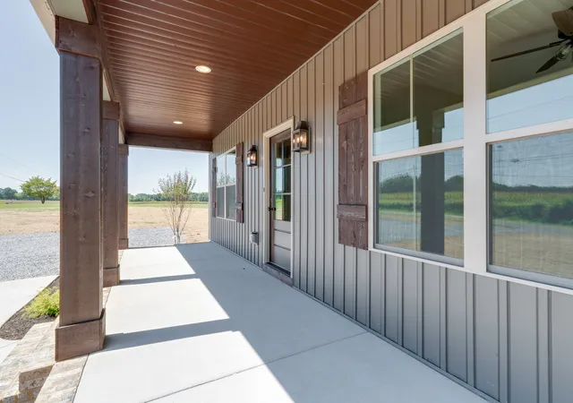 Photo 3 of Single family home for sale at 6827 Hwy 41 N, Cedar Hill, TN 37032 | MLS# 3527783 | Listing updated on 2026-08-27
