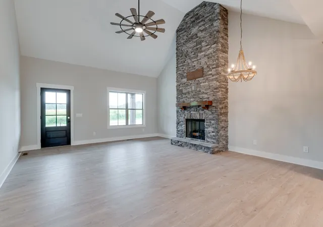 Photo 4 of Single family home for sale at 6827 Hwy 41 N, Cedar Hill, TN 37032 | MLS# 3527783 | Listing updated on 2026-08-27