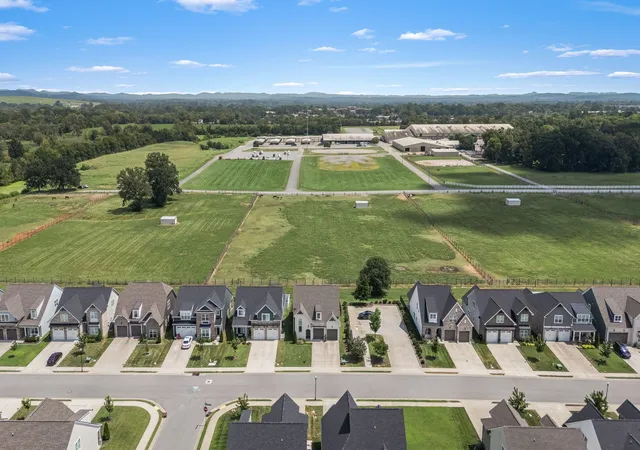Photo 1 of Single family home for sale at 3632 Caroline Farms Dr, Murfreesboro, TN 37129 | MLS# 3525837 | Listing updated on 2026-10-21