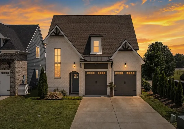 Photo 2 of Single family home for sale at 3632 Caroline Farms Dr, Murfreesboro, TN 37129 | MLS# 3525837 | Listing updated on 2026-10-21