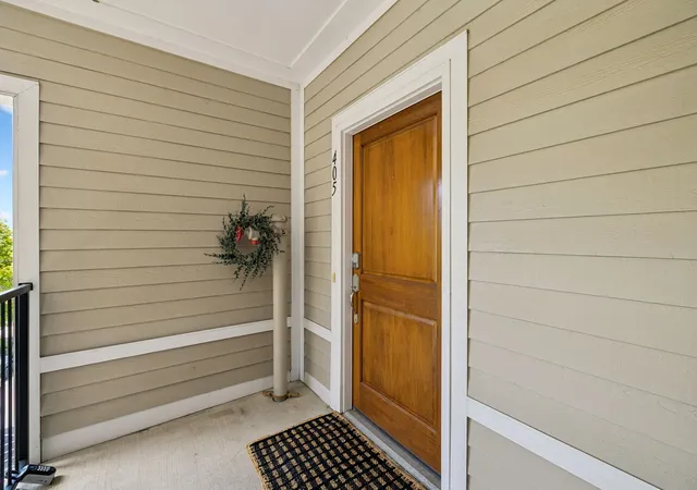Listing Photo 2 - Condo for sale in building located at 303 Criddle St, Nashville, TN 37219 - Unit #405