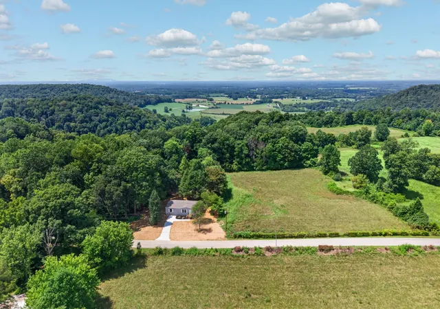 26th image of 1498 Hensley Chapel Rd, Sparta, TN 38583 | MLS# 3518895
