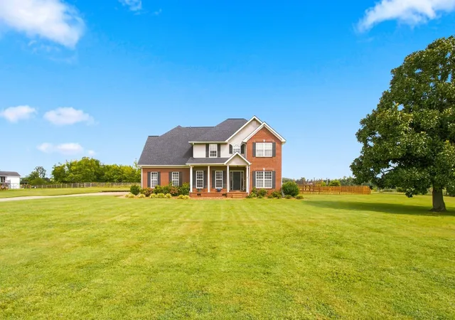 2nd image of 847 Nathan Dr, Columbia, TN 38401 | MLS# 3526059