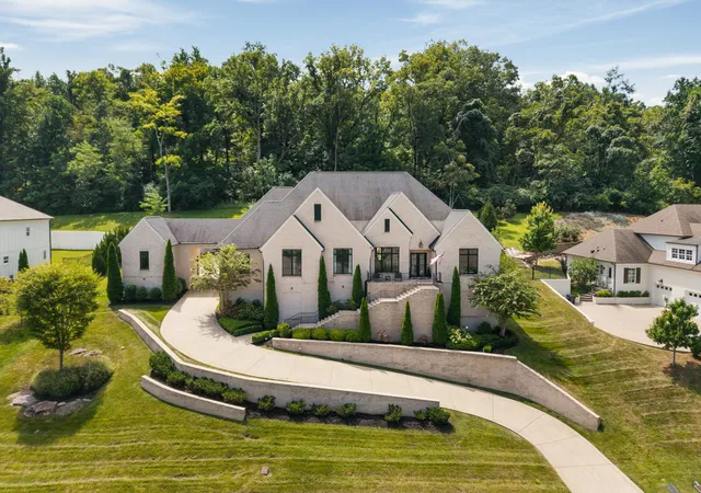 Photo 1 of Single family home for sale at 1027 Stockett Dr, Nashville, TN 37221 | MLS# 3543184 | Listing updated on 2026-09-12