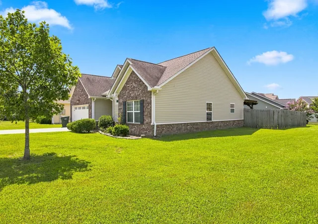 4th image of 211 Wyburn Pl, Burns, TN 37029 | MLS# 3520736