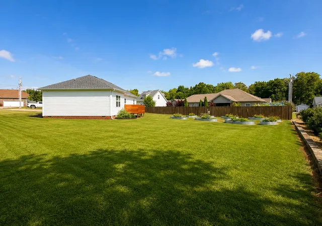 5th image of 104 Nesting Ct, Hopkinsville, KY 42240 | MLS# 3518913