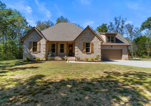 Photo 2 of Single family home for sale at 2320 Bob Cheek Rd, Lewisburg, TN 37091 | MLS# 3530348 | Listing updated on 2026-09-01