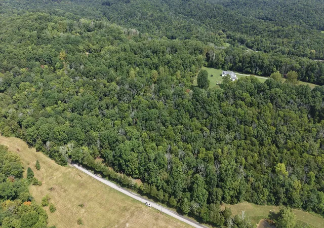 Photo 3 of Land for sale at 156 Madden Private Ln, Bethpage, TN 37022 | MLS# 3529782 | Listing updated on 2026-08-31