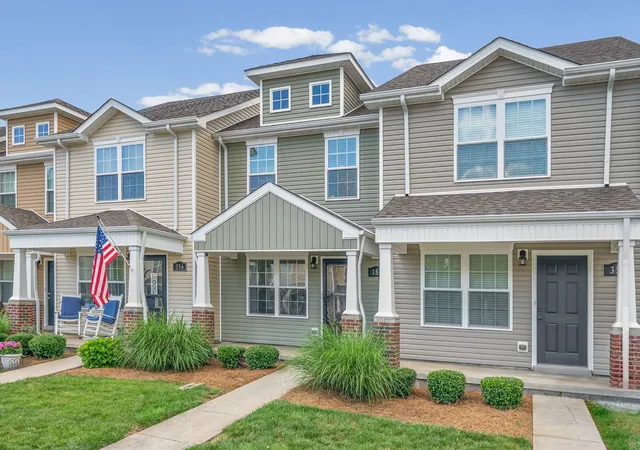 2nd image of 354 Sam Houston Cir, Clarksville, TN 37040 | MLS# 3520610